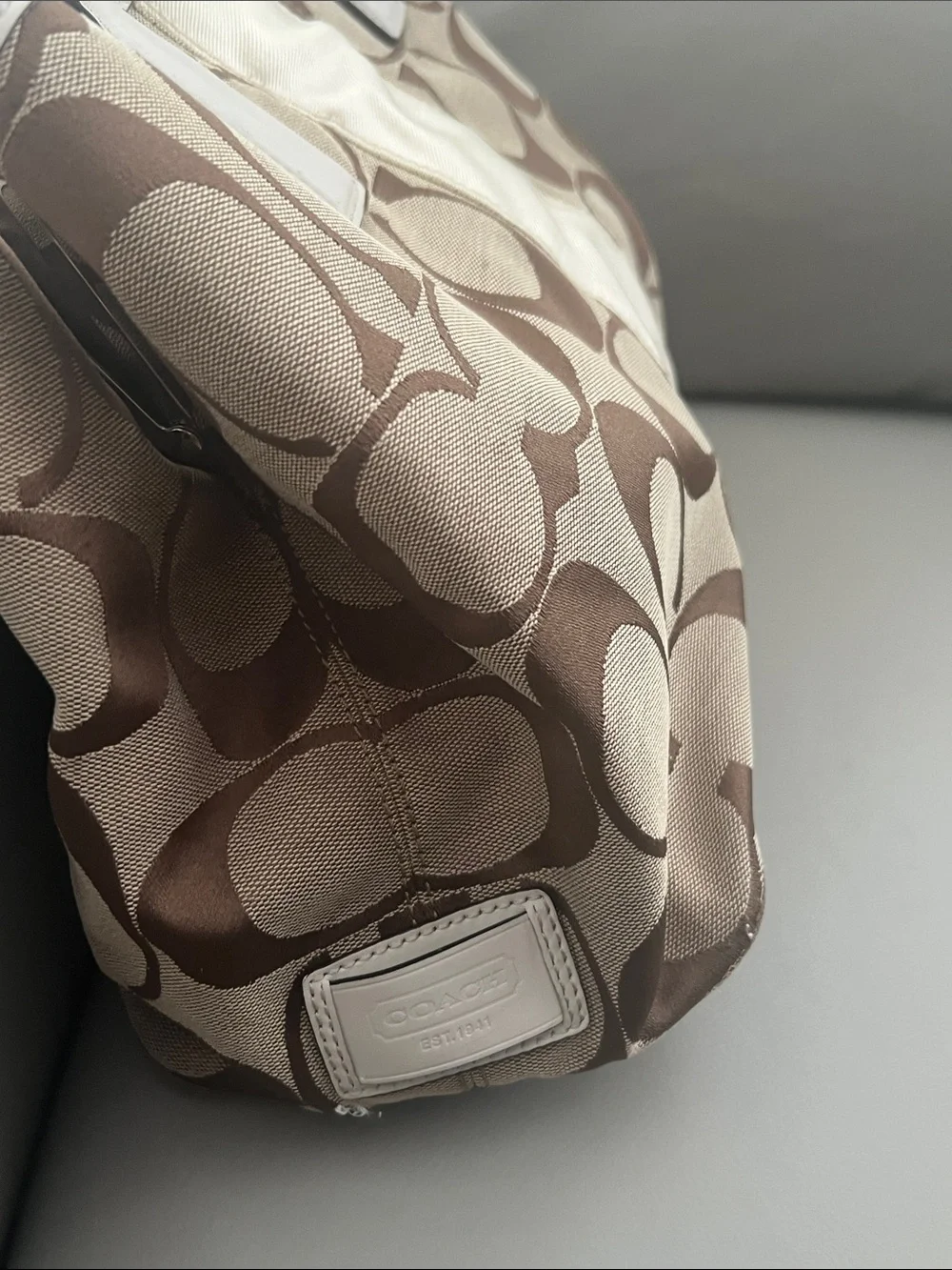 Coach Signature Stripe Kisslock Carryall Cream with Leather Trim